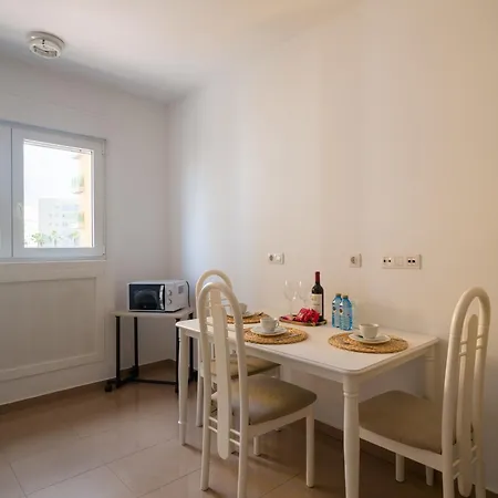 Apartment Family Alfonso Chiscano